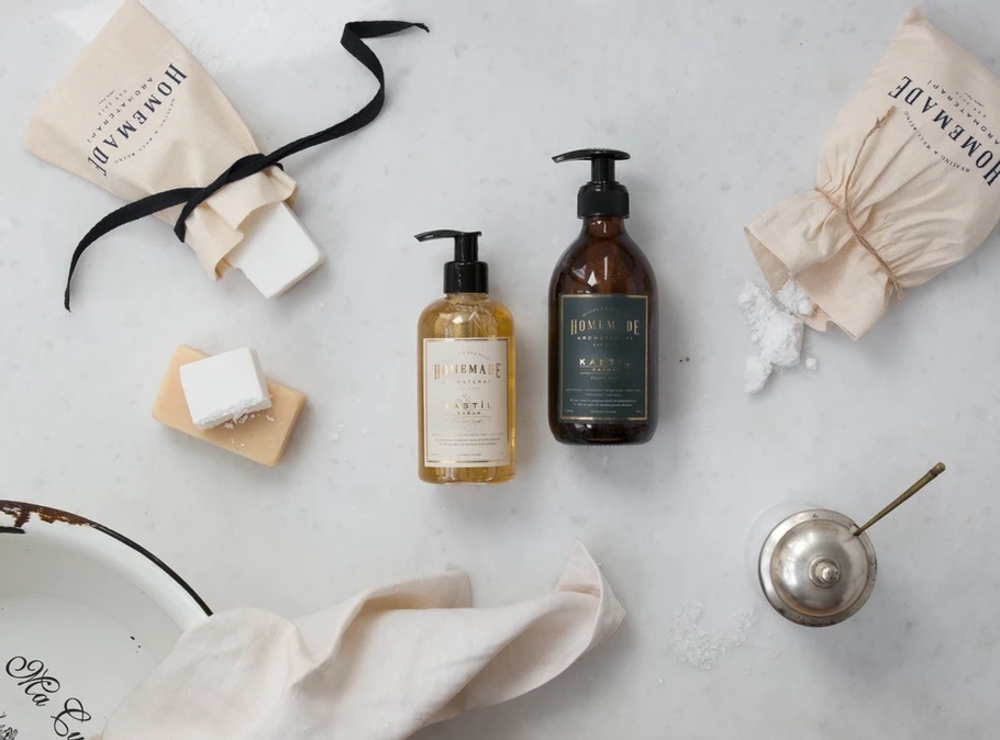 廣東化妝品包裝瓶廠家談產(chǎn)品包裝設計的發(fā)展趨勢 廣東化妝品包裝瓶廠家談產(chǎn)品包裝設計的發(fā)展趨勢