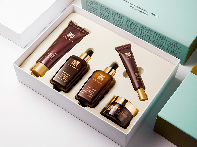 “食品級”化妝品是對消費者的誤導(dǎo) “食品級”化妝品是對消費者的誤導(dǎo)