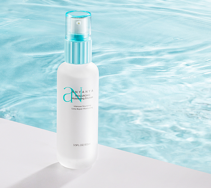 又一千億級市場在國人臉上誕生，它會是國產(chǎn)護(hù)膚品彎道超車的新機(jī)會？