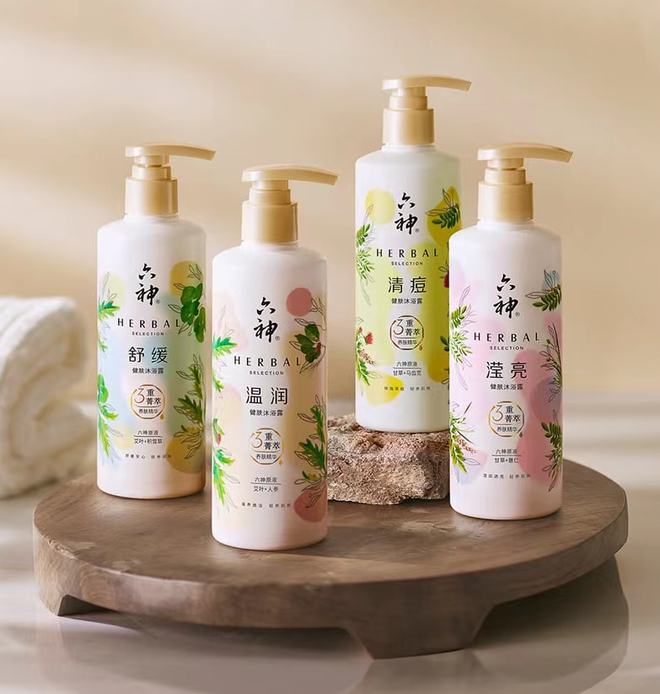 爺青回！六神換包裝了？這設(shè)計(jì)真“考古”！