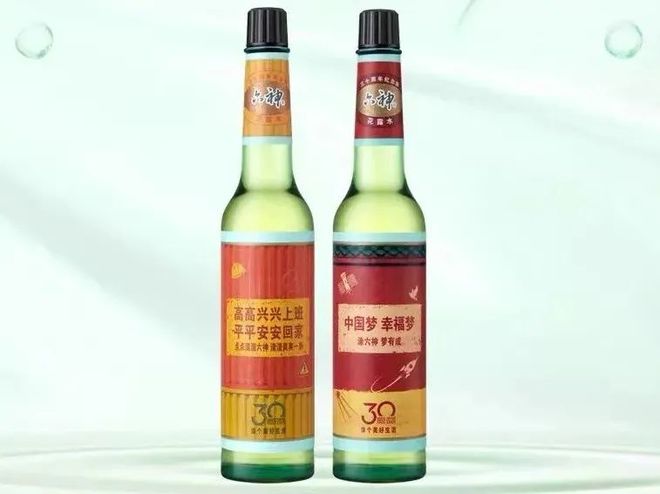 爺青回！六神換包裝了？這設(shè)計(jì)真“考古”！