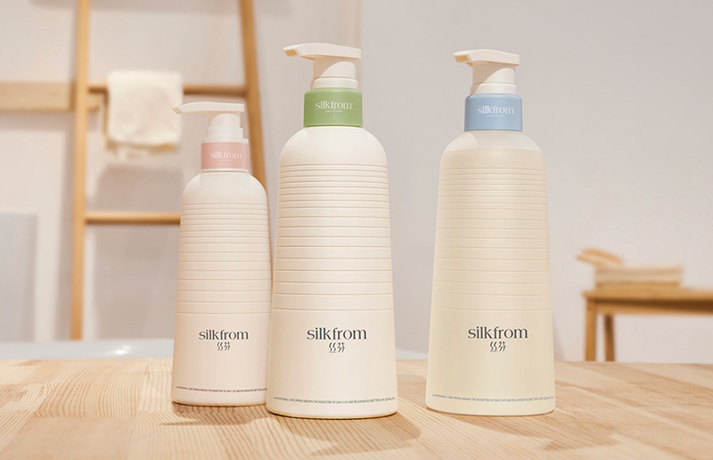 瓶瓶罐罐先用哪種 揭秘護(hù)膚品的使用順序 瓶瓶罐罐先用哪種 揭秘護(hù)膚品的使用順序